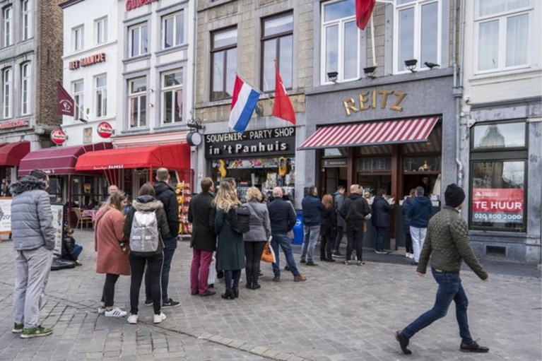 Coronavirus krijgt zelfs de centra van Maastricht en Valkenburg half leeg
