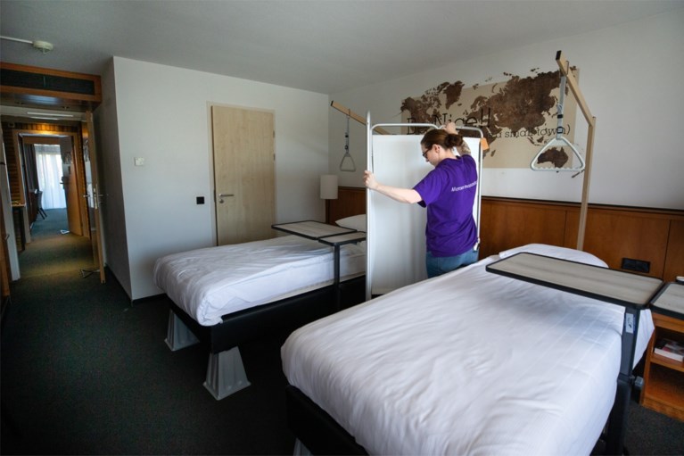 Video: Eerste coronazorghotel van Nederland geopend in Urmond