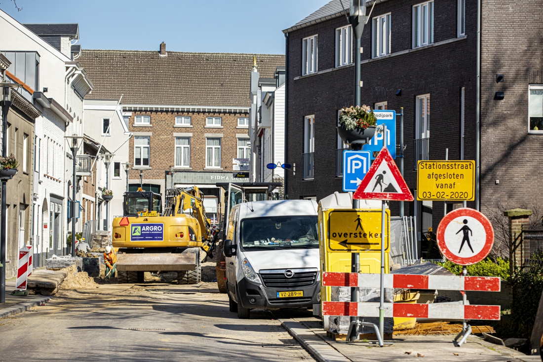 Werkzaamheden in centrum Meerssen opnieuw vertraagd - De Limburger