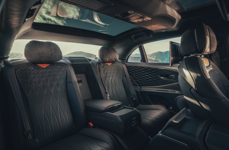 Bentley Flying Spur heeft twee karakters