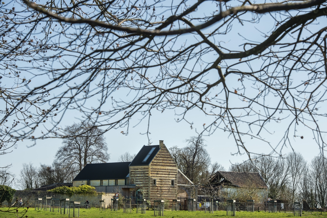 Hoeve Caestert bij Maastricht wordt verder opgeknapt - De Limburger