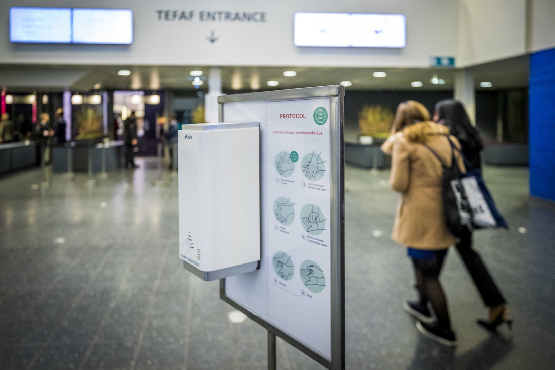 Minister gaf persoonlijk toestemming voor doorgaan Tefaf - De Limburger