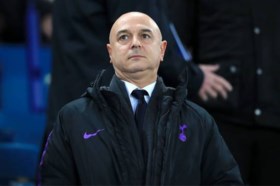 Premier League vraagt spelers miljoenen in te leveren