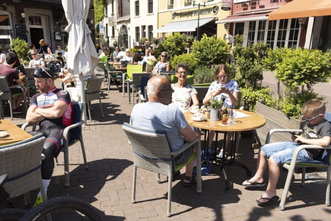 Markt in Gulpen door sluiting cafés halfjaar eerder op de schop