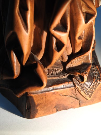Houten sculptuur van Bonnefantenmuseum is authentieke Jan van Steffeswert
