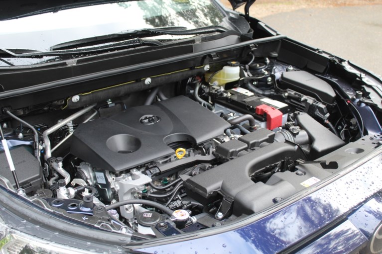 Aan de tand gevoeld: Toyota RAV4 2.0 VVT-iE CVT