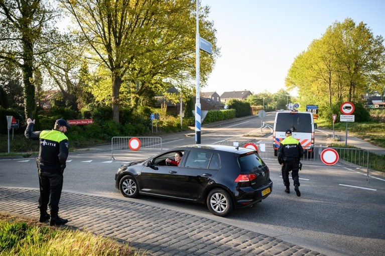 Video: Evacuatie Herkenbosch vanwege brand in De Meinweg afgerond