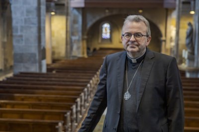 Live Mis Met Bisschop Te Zien Vanuit Kerk Schinnen De Limburger Mobile