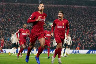 Exact 30 jaar na laatste titel Liverpool: ‘Dit bizarre verhaal past ook wel weer bij de club’