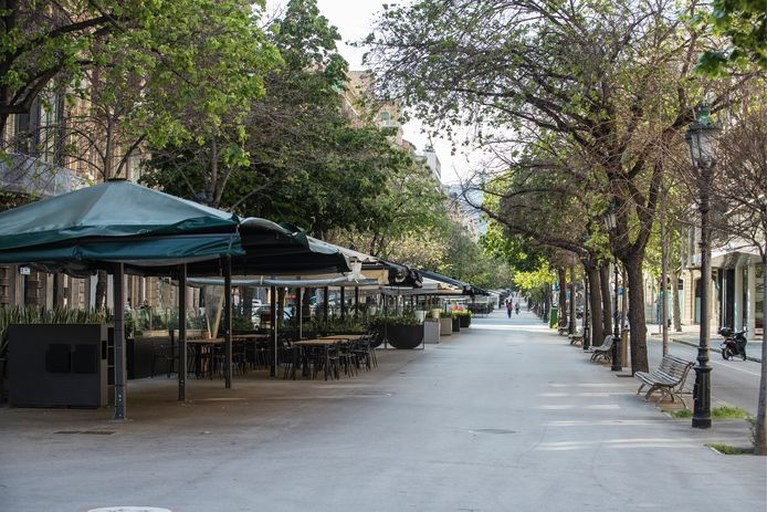 In deze Europese landen mogen terrassen, cafés en restaurants binnenkort weer open