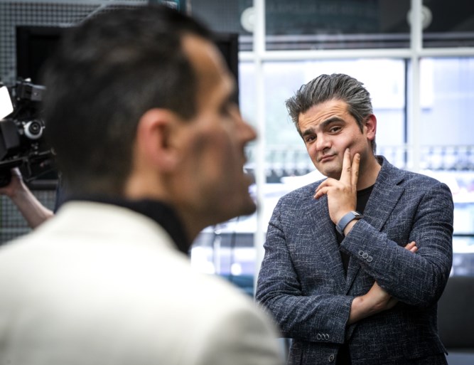 Azarkan blijft aan als fractieleider Denk