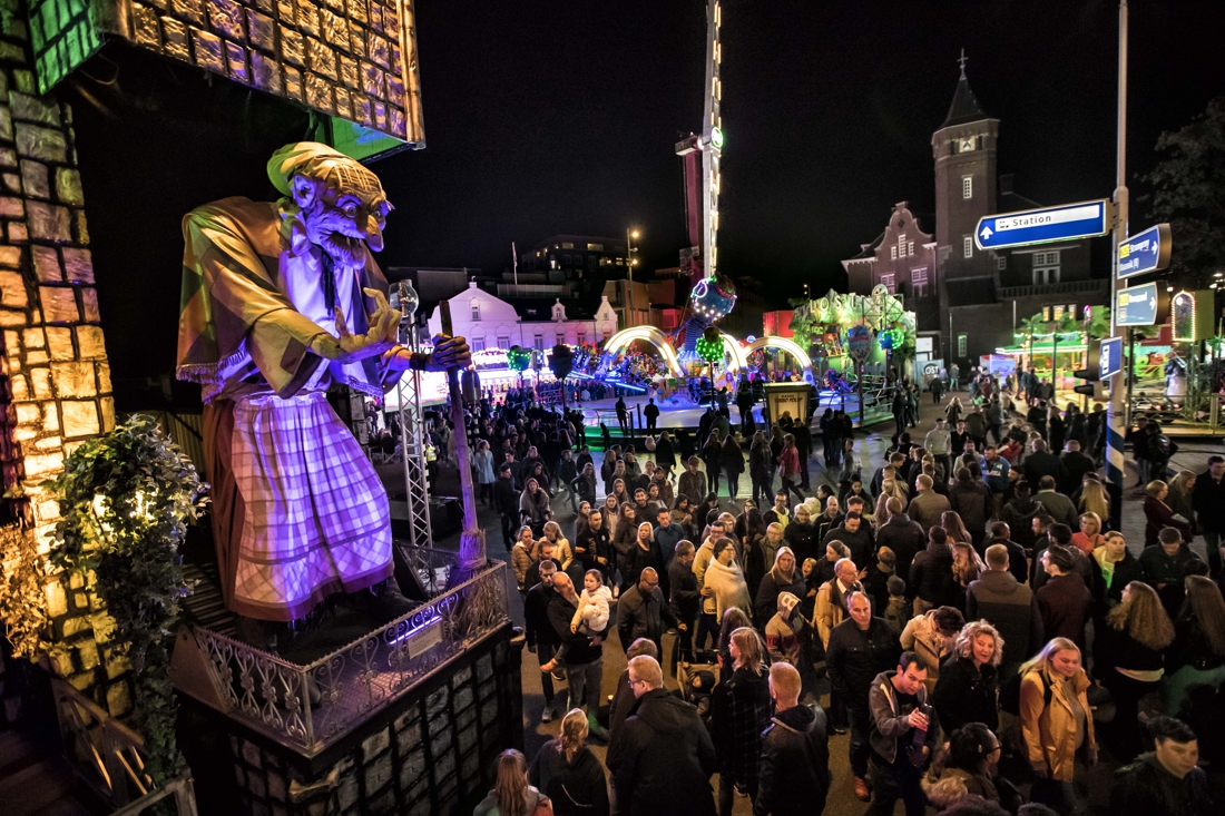 'Op de kermis is tien centimeter afstand houden al een probleem' - De Limburger