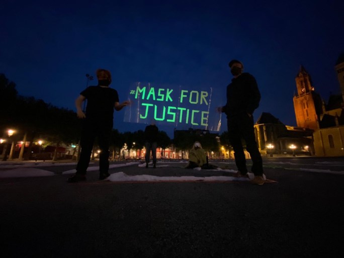 ‘Mask for Justice’ op het Vrijthof in Maastricht