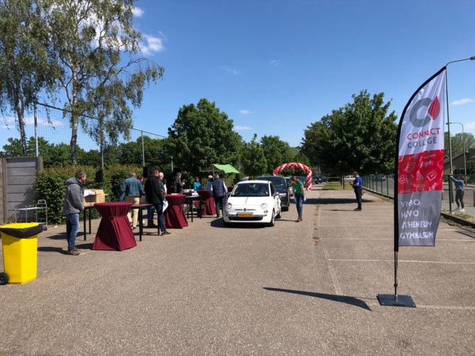 Gala-drive-in: in Echt hebben ze al een examenfeest