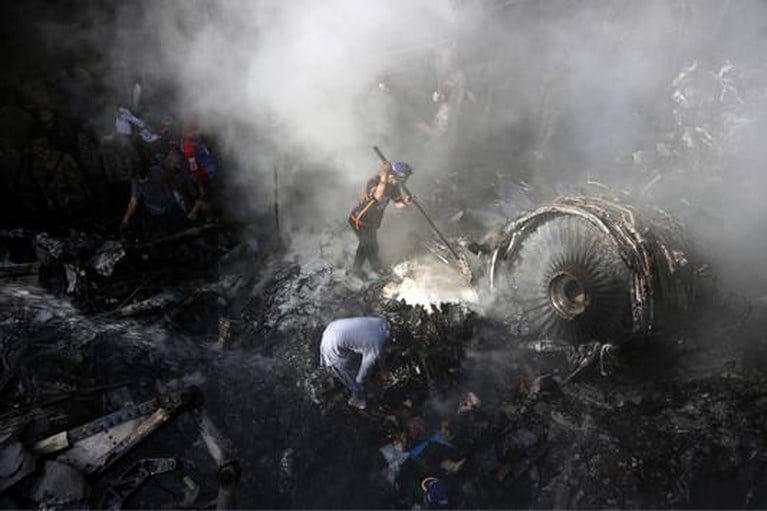 Overlevende crash Pakistan: ‘Alles wat ik zag was rook en vuur, wat ik hoorde was gillen’