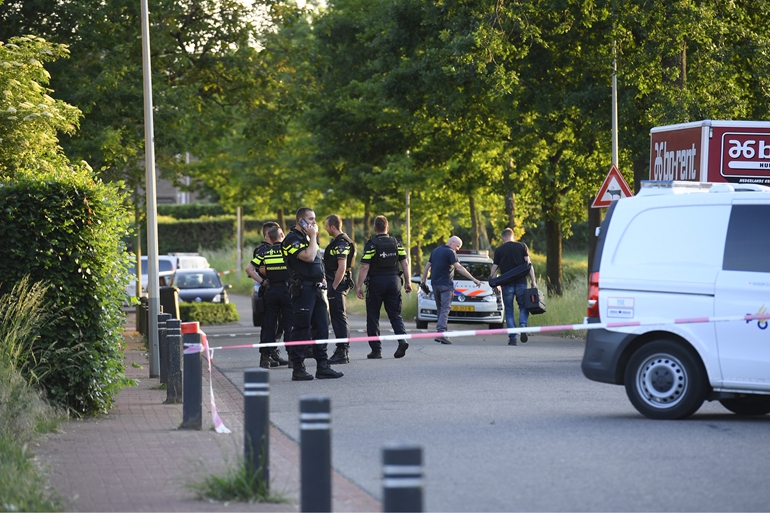 Familievete Ontaardt In Schietpartij In Klimmen: Twee Gewond... - De ...