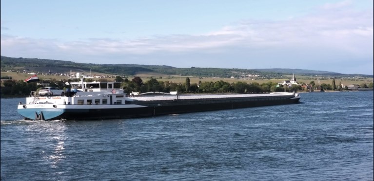 Een dag mee met de binnenvaartschipper: altijd onderweg,altijd thuis