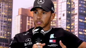 Eerbetoon van Frenkie en harde kritiek van Hamilton op F1: sportwereld staat stil bij dood George Floyd