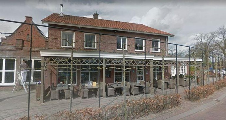 Barman baalt van spontane polonaise in Brabants café: ‘Dit had niet gemogen’