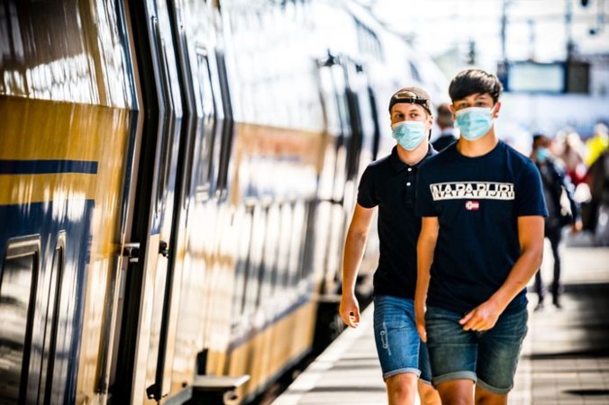 ‘Superspannende dag’ voor ProRail en NS: extra storingsploegen paraat