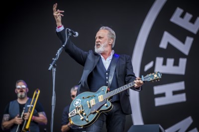 Rowwen Heze Lucas Steve Te Gast Op Alternatief Festival V De Limburger Mobile
