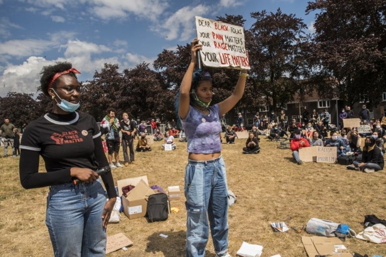 Video: Protest tegen racisme in Maastricht rustig verlopen