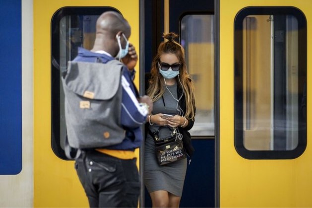 TERUGLEZEN | ‘Maak openbaar vervoer weer beschikbaar voor iedereen’