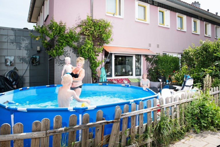 Opblaasbadjes In De Tuin Nee Nu Staan Er Heuse Superpools De Limburger Mobile