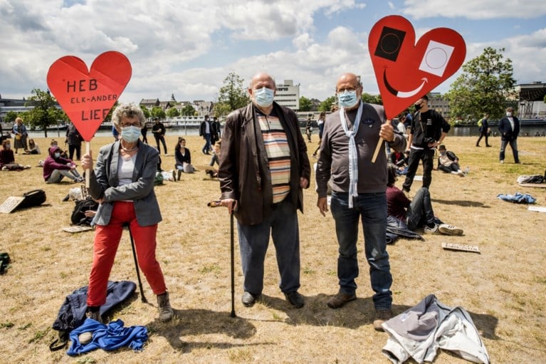 Video: Protest tegen racisme in Maastricht rustig verlopen
