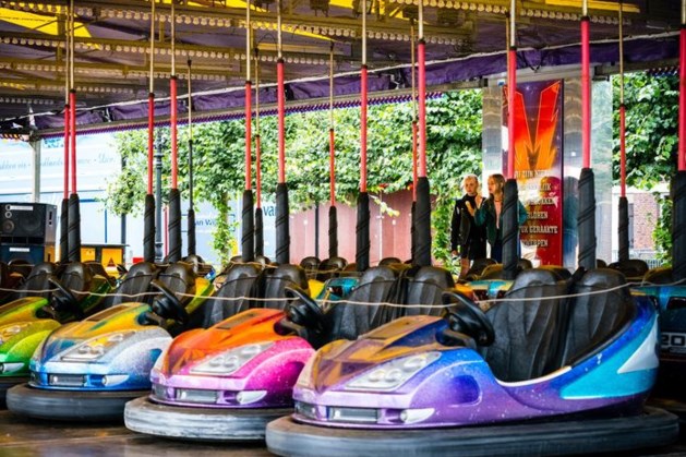 TERUGLEZEN | Eerste kermissen weer van start, aantal vakantiegangers in maart gehalveerd