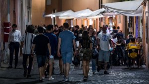 Italië ziet coronabesmettingen verdubbelen en maakt zich zorgen