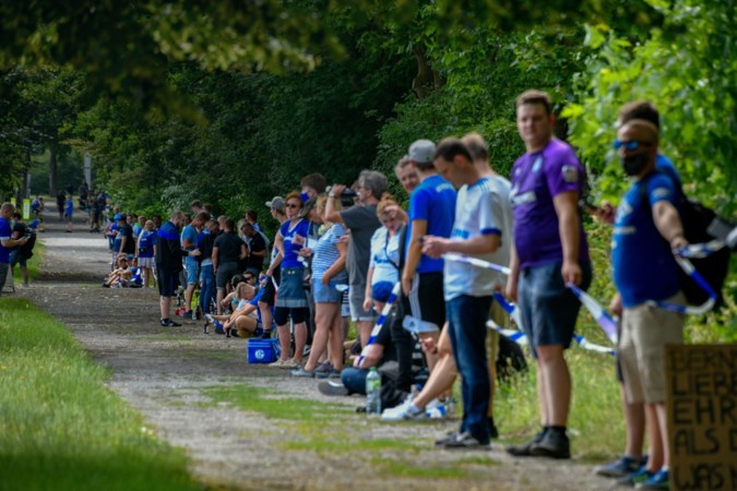 Schalke 04: scheuren in het blauwe bastion