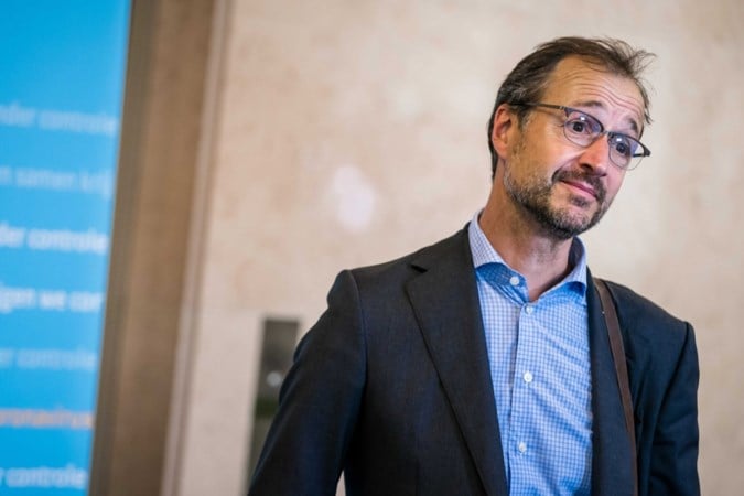 Milieudefensie: het kabinet schenkt jaarlijks miljarden aan vuile industrie; dat is tegen de afspraak