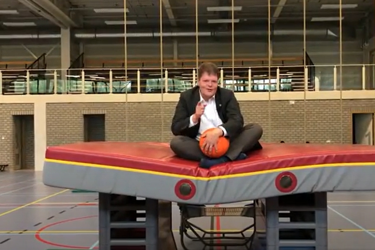 Vaals zoekt jongeren die iets willen organiseren deze zomer - De Limburger