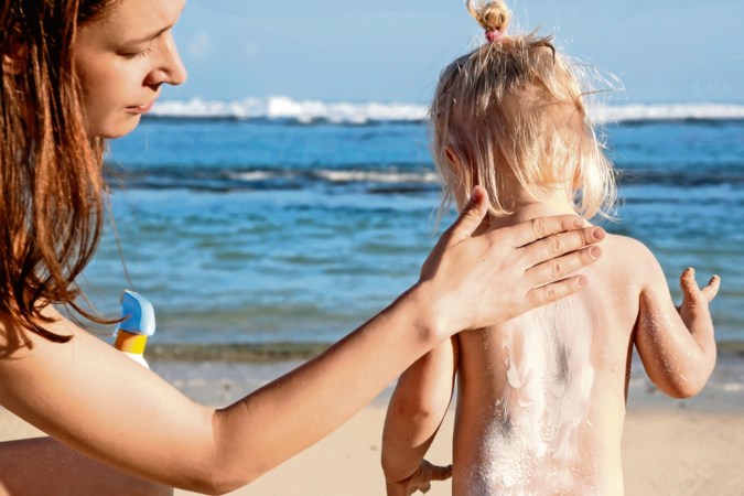 Hebben kinderen speciale zonnebrand nodig? Negen weetjes over kinderen en zon