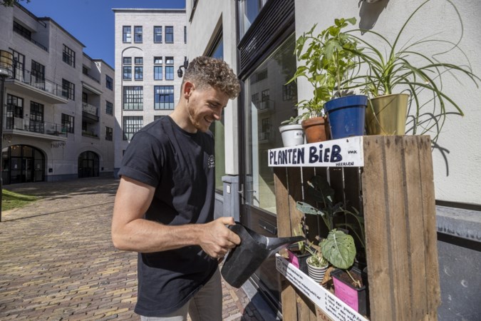 Dikke hit in Heerlen: De Plantenbieb op Maanplein kan na paar dagen al uitbreiden