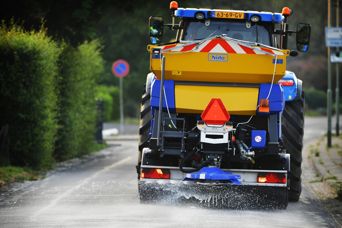 Vaals strooit zout in hartje zomer - De Limburger