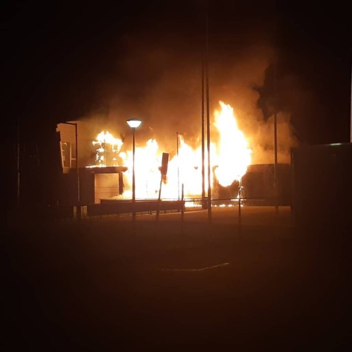 Kantine van SV Meerssen volledig uitgebrand; verslagenheid bij bestuur en in dorp is groot