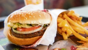 Burger King verkoopt een kwart minder hamburgers en ander fastfood