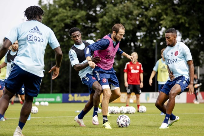 Viroloog over corona bij Ajax: ‘Geen blijvende klachten is vooral kwestie van geluk’