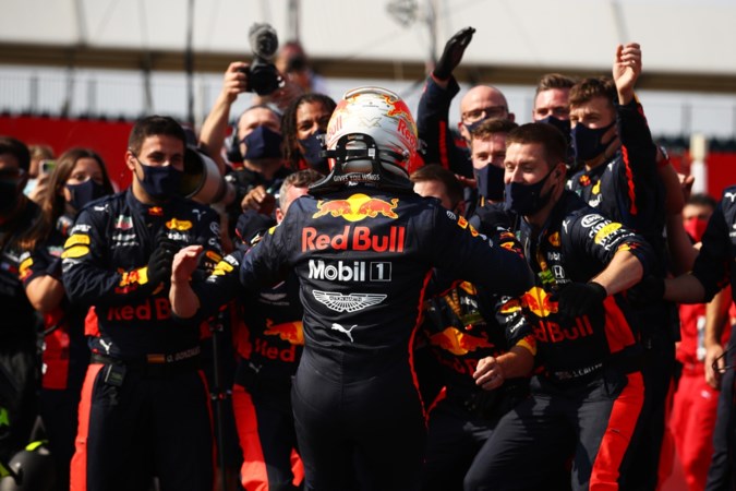 Buitenlandse pers looft Max Verstappen: ‘geweldige stunt’