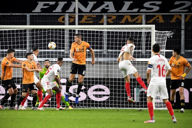 Luuk de Jong met Sevilla naar halve finale Europa League