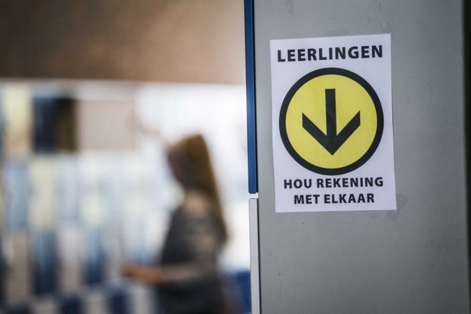 Kinderartsen pleiten voor 1 meter afstand en buddy’s op middelbare scholen