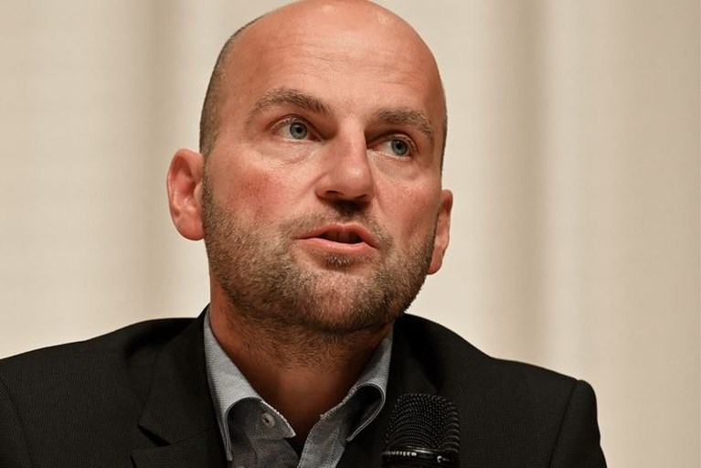 Duitse moeder verdoofde en verstikte haar 5 kinderen en wordt aangeklaagd voor moord