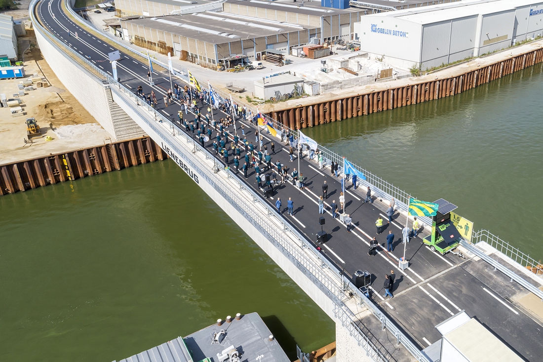 Na veertig jaar wachten heeft Wanssum eindelijk een rondweg - De Limburger