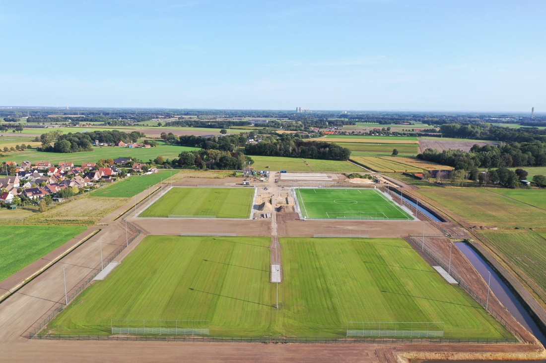 Bouw sportcomplex DFO'20 in Kelpen-Oler duurt langer dan gepland - De Limburger