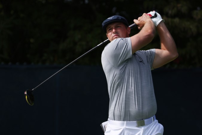 ‘Golfende Hulk’ Bryson DeChambeau verrast vriend en vijand met zijn aanpak en wint US Open