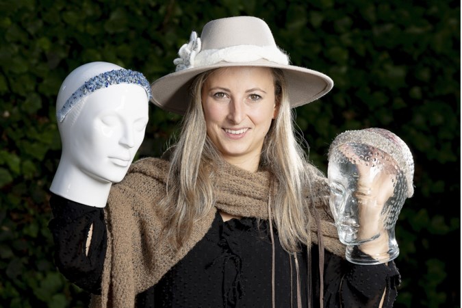 Designer Laurie Bessems uit Geleen rijzende ster dankzij reportage over haar luxueuze modeaccessoires in ‘Vogue’