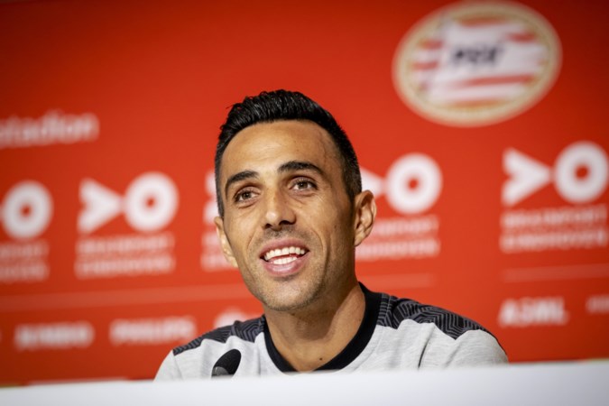 Nieuwe PSV-spits Eran Zahavi deelt sneer uit aan Ajax