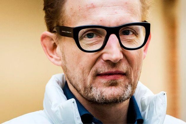LIVE | ‘Mogelijk 2 miljoen doden voor coronavaccin er is’, prins Bernhard in quarantaine